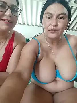 Horny-Mommy-Dirty — Ride dildo