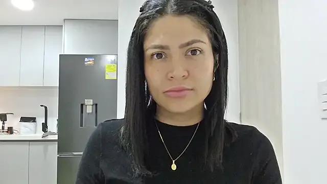 StripChat Ina_Jody is Private Ina_Jody — Oil on naked body for 10 min