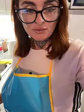 IrishmilfAnna — Hot Wife Kitchen fantasy spanking 
