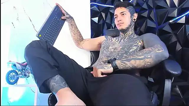 JAXXXONHERD on StripChat 