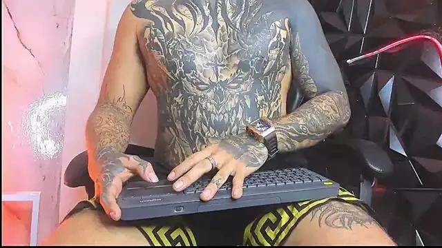 JAXXXONHERD on StripChat 