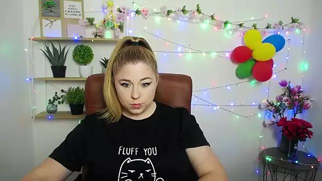 Freechat JessikaDaniel on StripChat