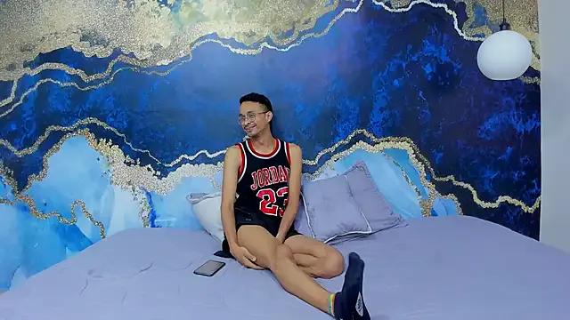 Juicy_Crew — fuck ass  no mercy