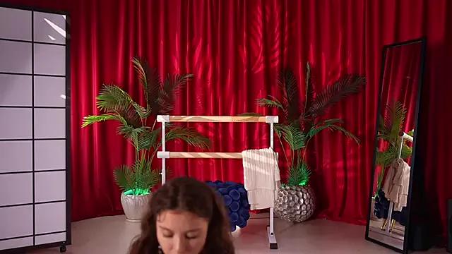 KittyCaitlin — Support show)