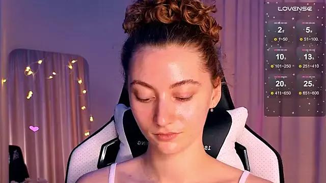 Freechat lady_curls on StripChat