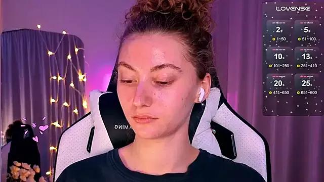 Freechat lady_curls on StripChat