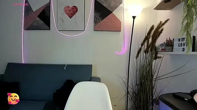 lanna_bx on StripChat 