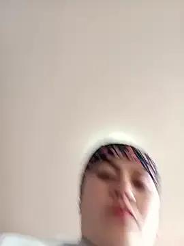 Lesly_10- on StripChat