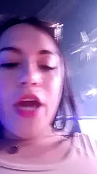 Lesly_10- on StripChat 