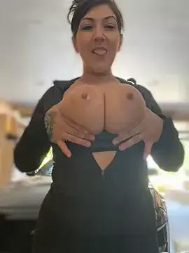 Freechat LittleMissEeve on StripChat