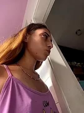 StripChat loirinhaaa is Freechat loirinhaaa — De 4 pelada
