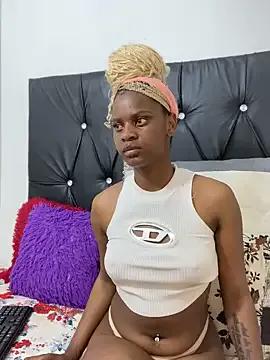 LOLAx01 — MAKE MY PUSSY CREAM