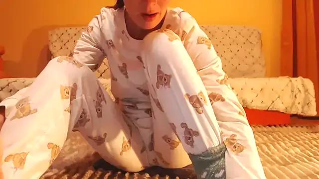 LovelyAndraGirl — squirt