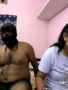 Lovlycouple1 — Pussy show