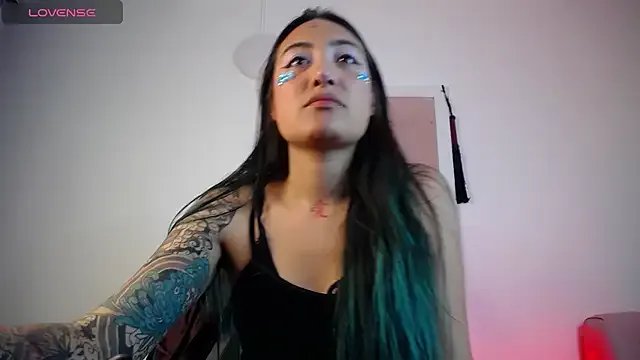 LunaAponte — breast show