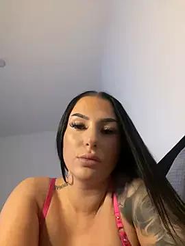 Freechat Mia-Bremer on StripChat