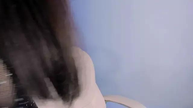 miiaa_evans — ride dildo