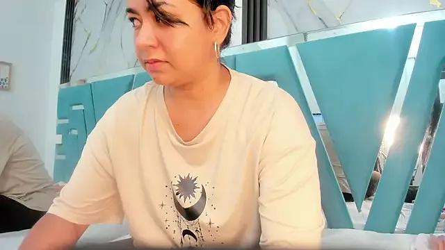 Private miilaklum on StripChat