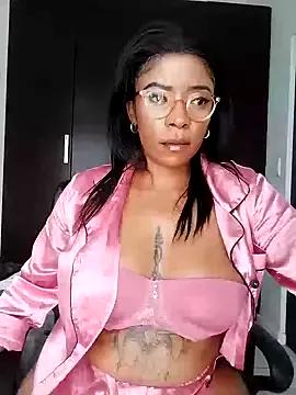 MILLA900 on StripChat 
