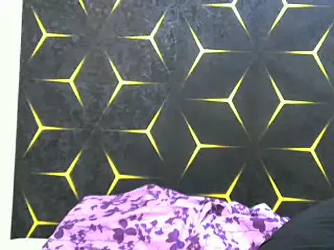 miss_lyne001 on StripChat 