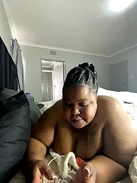 Freechat MissLola27 on StripChat