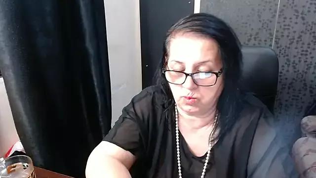 MissSanjanne on StripChat 