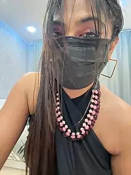 Freechat MonalisaDono18 on StripChat