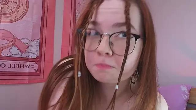 Freechat moon_rabbitt on StripChat