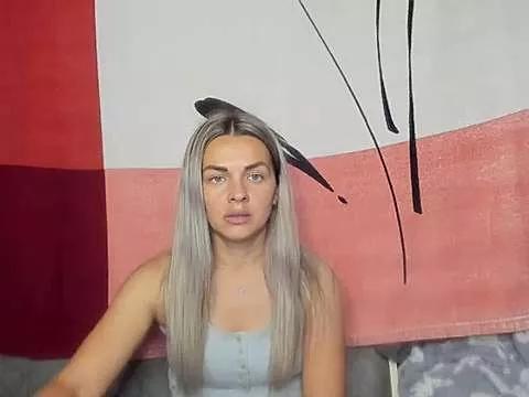 Freechat NicoletMoore on StripChat