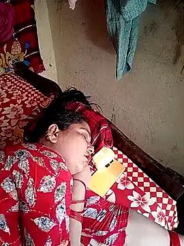 reemacouple007 on StripChat 