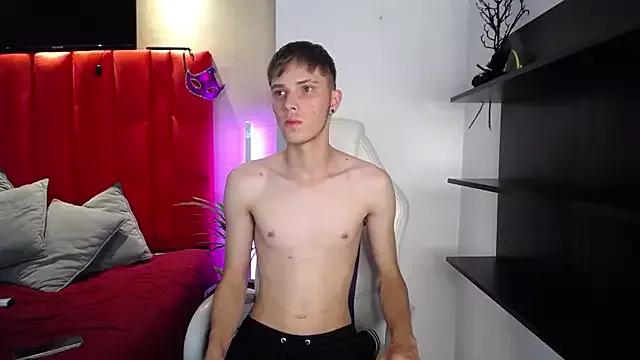 Robbin_Blaze on StripChat 