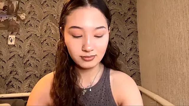 StripChat Sakuravice is Freechat Sakuravice — take off my top