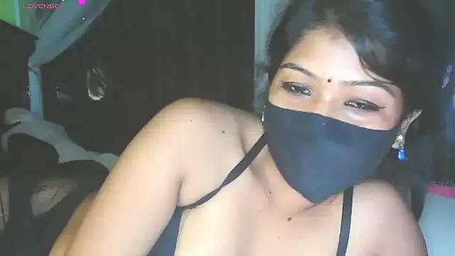 Freechat sexyhoney27 on StripChat