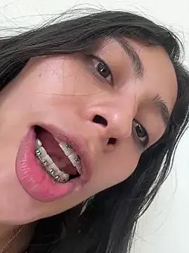 Freechat Sophie__Foxxx on StripChat