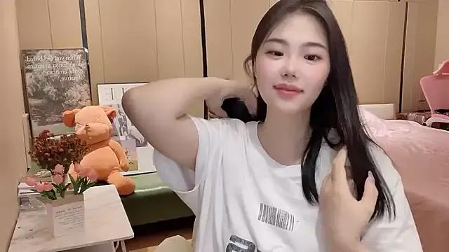 suki-1 — Freechat on StripChat