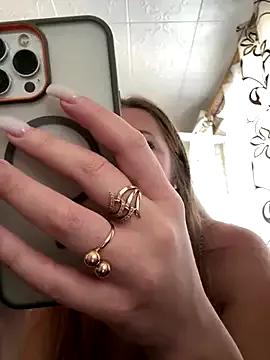 Tatti-Go on StripChat 