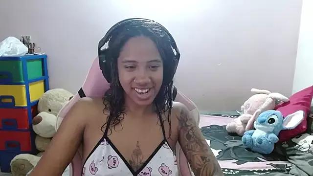 TiffanyRoouse on StripChat 