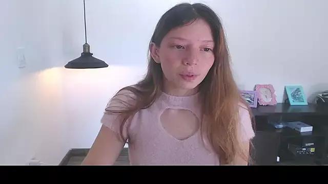 Freechat Tiiana on StripChat