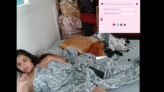 Ursumi1 on StripChat 