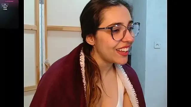 Ursumi1 on StripChat 