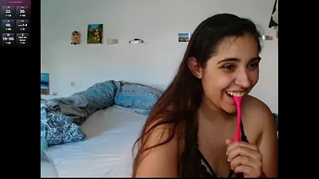 Ursumi1 on StripChat 