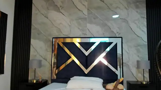 VanessaHard_as — lush and domi control for 15 minutes