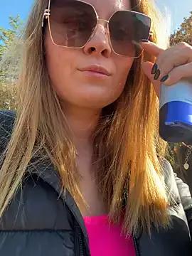 Freechat Velvetnoir21 on StripChat