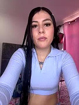 Freechat victoria_11 on StripChat