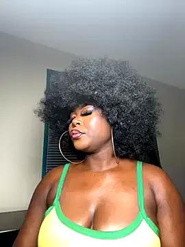 Freechat WomanNextdoor1 on StripChat