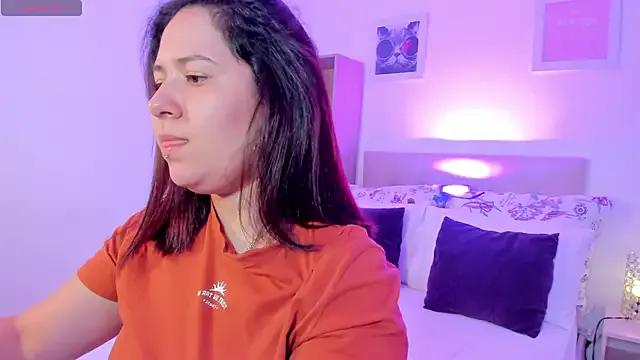 zoes_milee — Squeeze Pinching & Spit Boobs